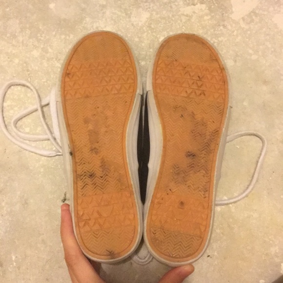 Mossimo Supply Co. Black and White Sneakers Sz 8 - Picture 5 of 6